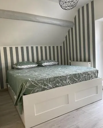 Hébergement de vacances Maison Les Sablons-fontainebleau-moret Sur Loing *